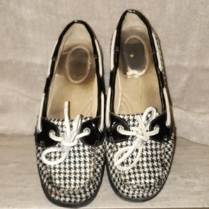 💀4 for $20- Croft & Barrow Houndstooth Loafer